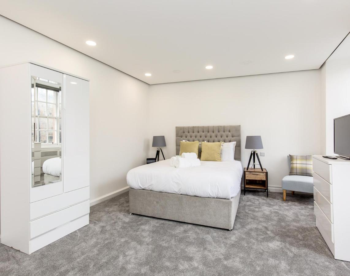 Refurbished Studio Next To The Royal Mile Apartment Edinburgh Bagian luar foto